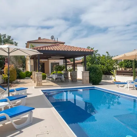 Kallizoni Villa